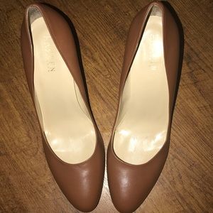 Ralph Lauren heels size 11M brown